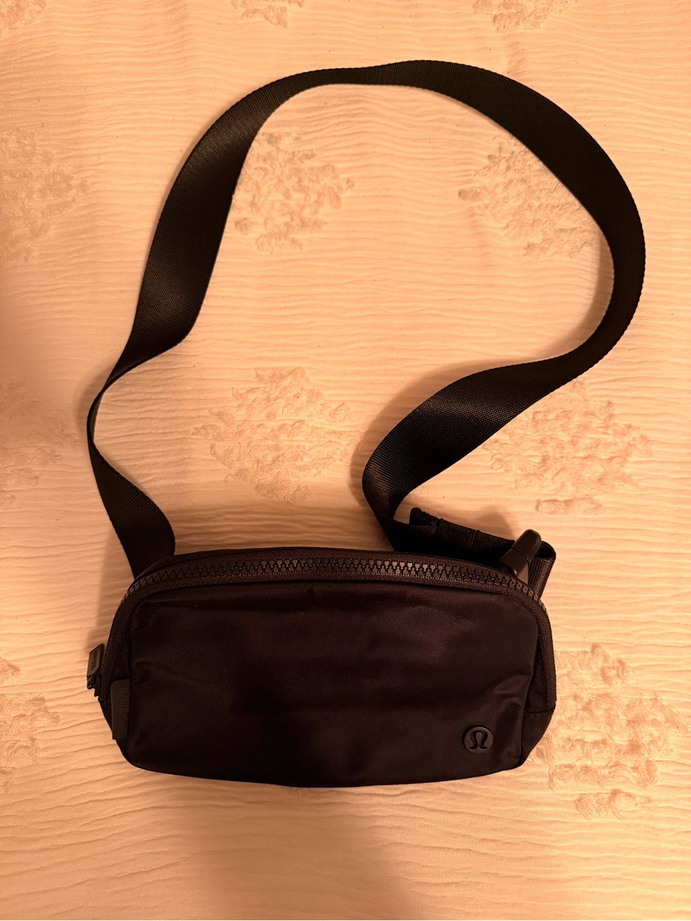 lululemon Black belt bag
